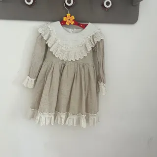 پیراهن دخترانه