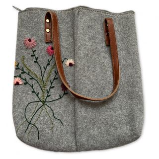 کیف گلدوزی