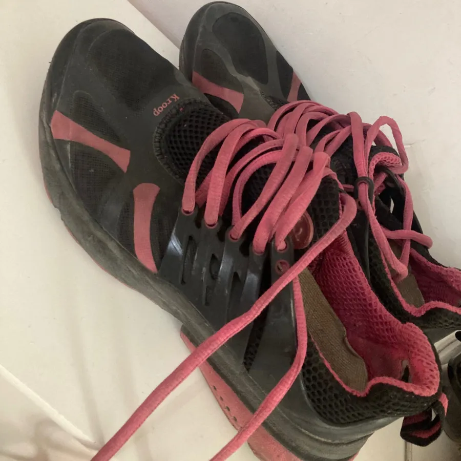 کتونی خارجی