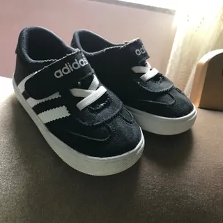 کفش اسپرت کودک