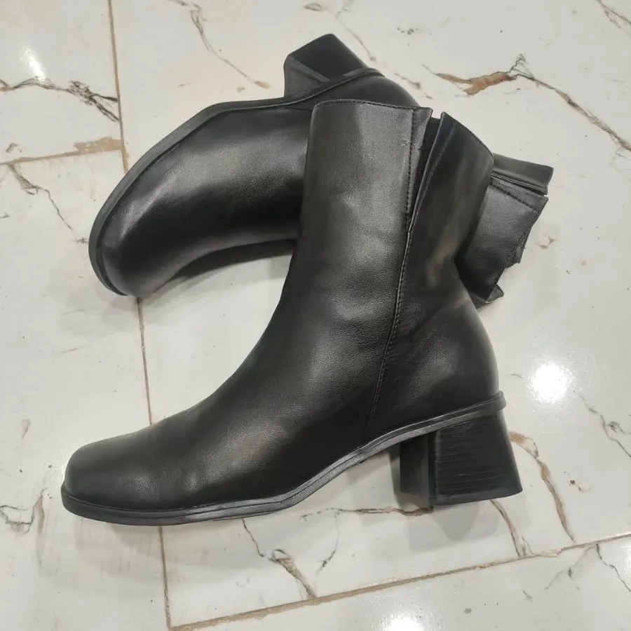 بوت زنانه اورجینال