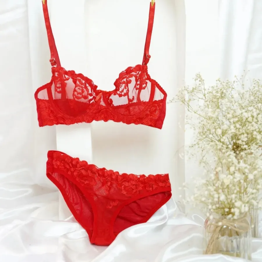 ست شورت و سوتین تورگاز