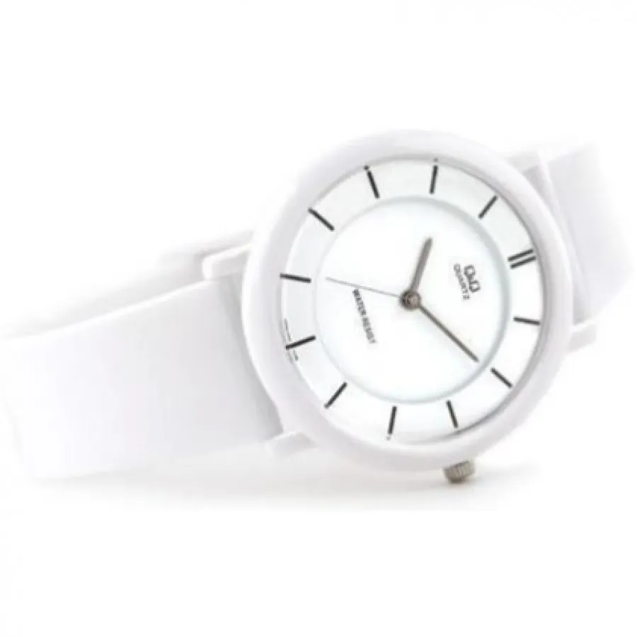 ساعت مچی دخترانه q&q