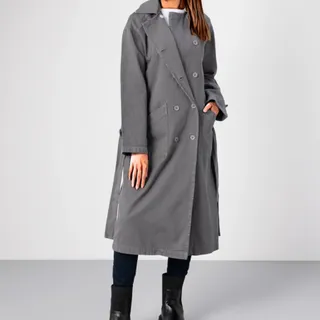 ترنچ کت بلند