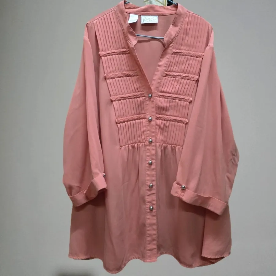 پیراهن نارنجی