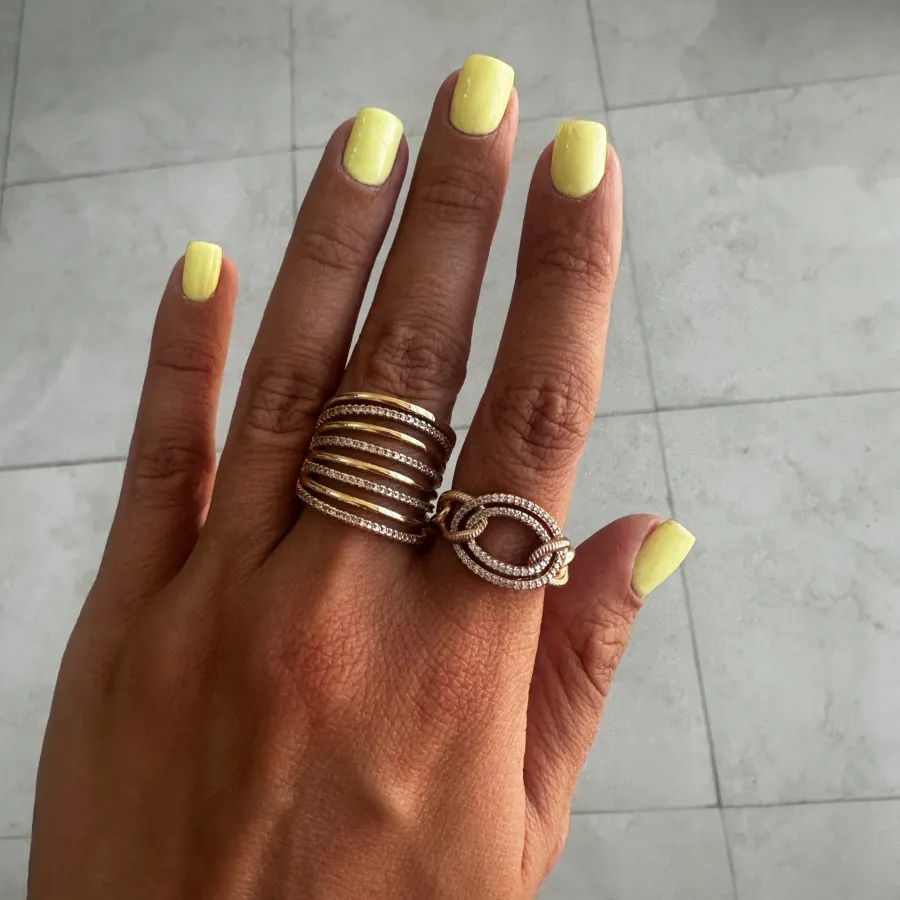 دو‌عدد انگشتر باهم استیل