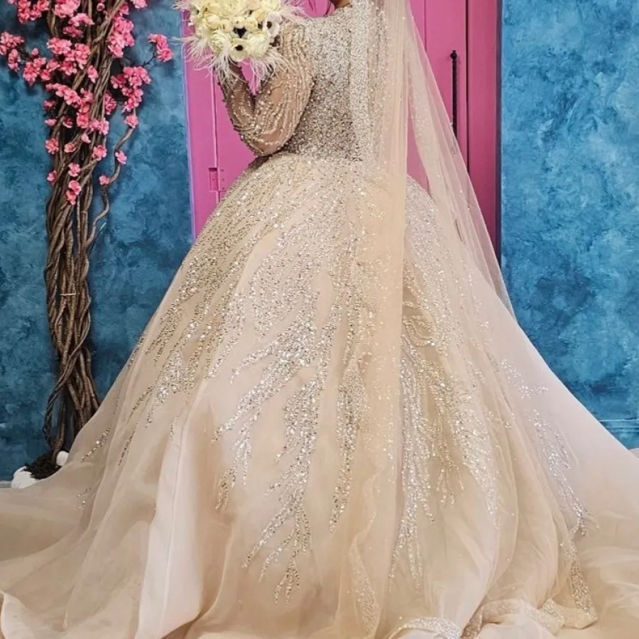 لباس عروس جواهردوزی