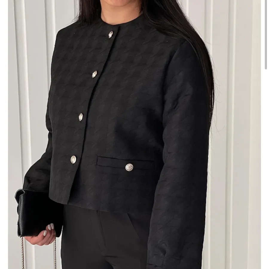 کراپ کت مشکی