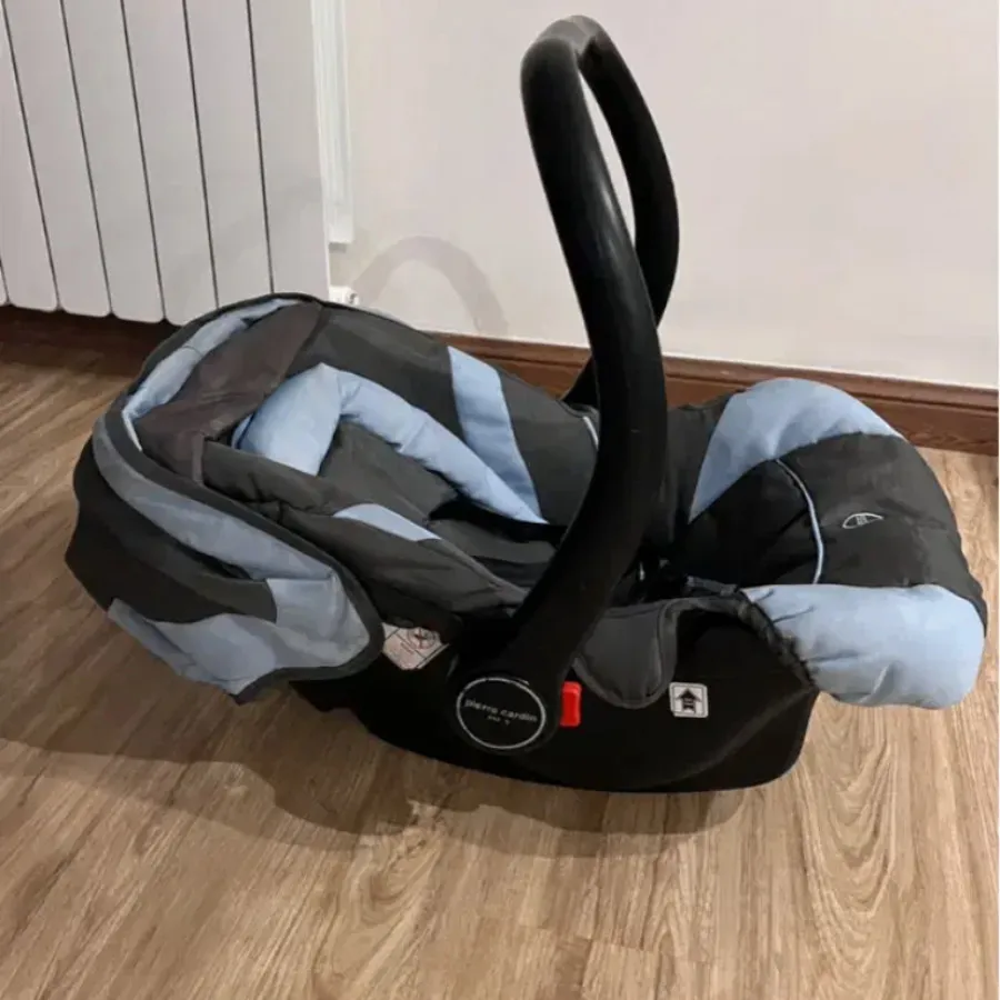 کارسیت نوزاد