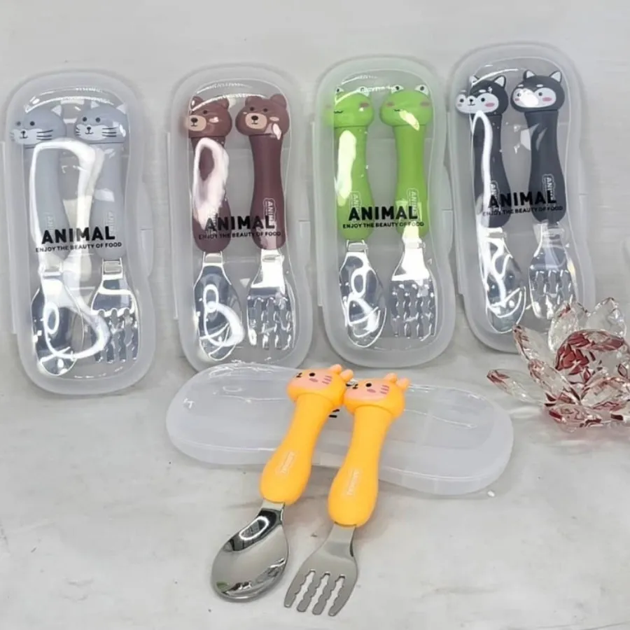 قاشق وچنگال جعبه دار