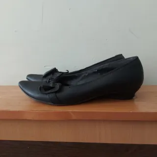 کفش چرم دست دوز