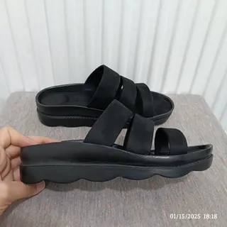 دمپایی زنانه