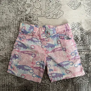 شلوارک بچگانه