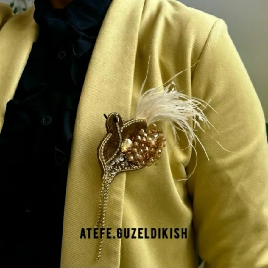 گلسینه جواهردوزی