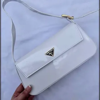 کیف سفید
