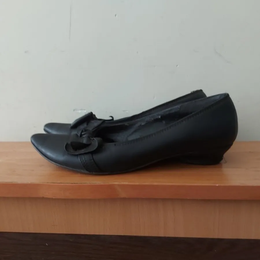 کفش چرم سایز 37