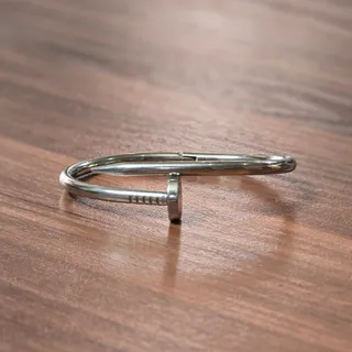 دستبند کارتیر مدل میخی