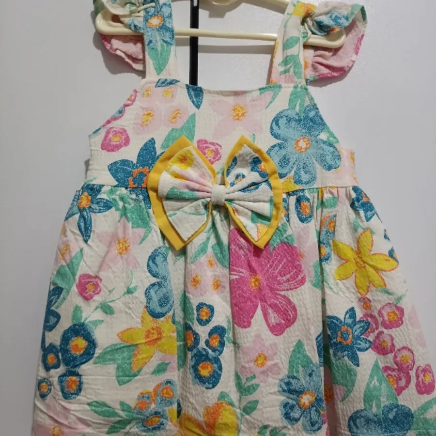 پیراهن بچگانه