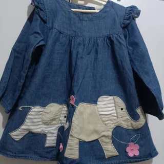 پیراهن دخترانه