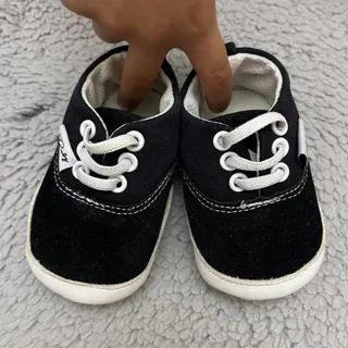 پاپوش نوزاد