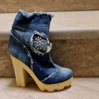 چکمه بوت جین