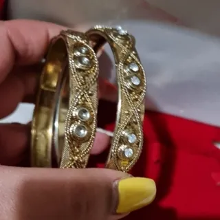 النگو نگین دار