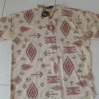 بلوز لینن درجه یک کاملا ن