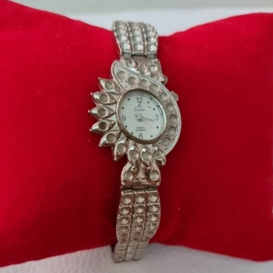 ساعت مچی مجلسی