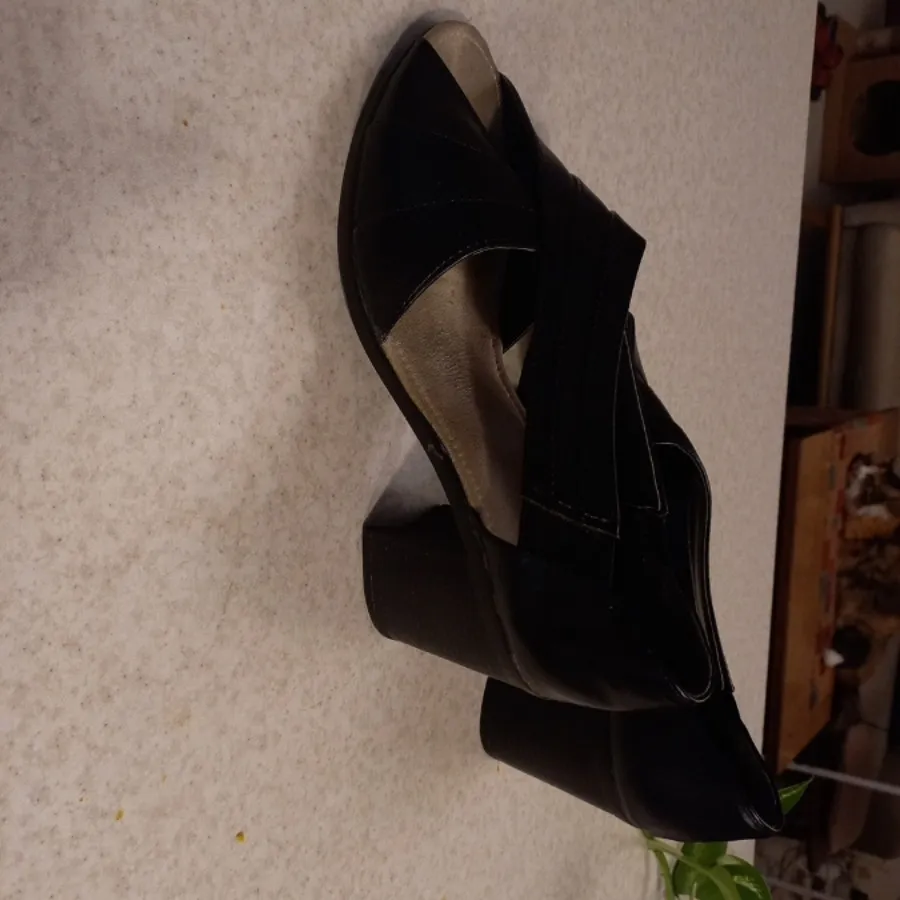 کفش تابستانی چرم 40