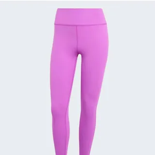 لگ کاملا نو آدیداس