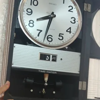 ساعت پاندول دار باتری خور