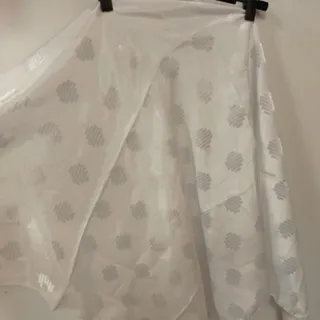 روسری ساتن سفید