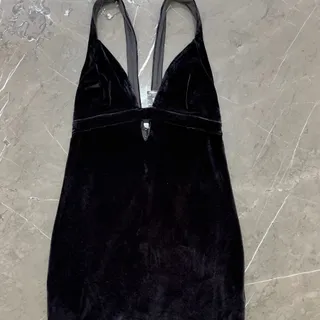 پیراهن مخمل