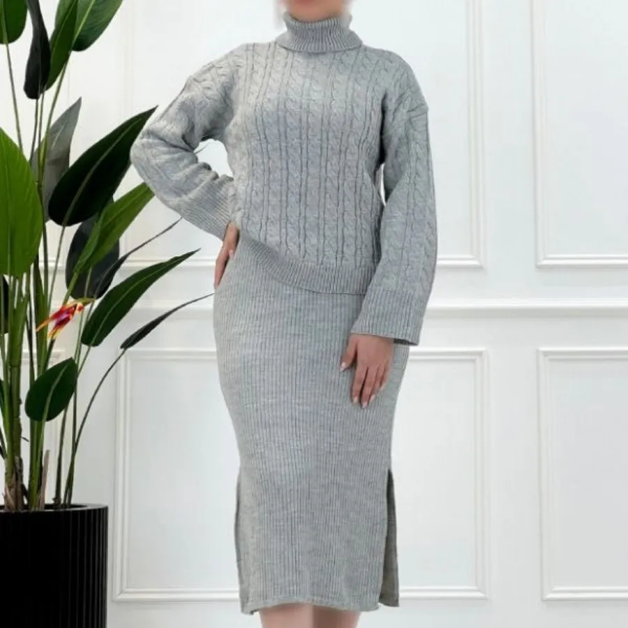 بلوز و سارافون