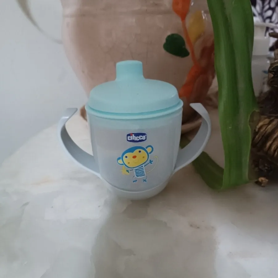 لیوان آب خوری کودک