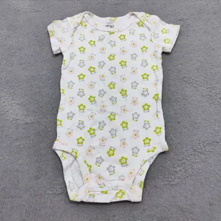 رامپر نوزادی دختر زیردکمه