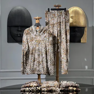 ست سویشرت و شلوار پلنگی