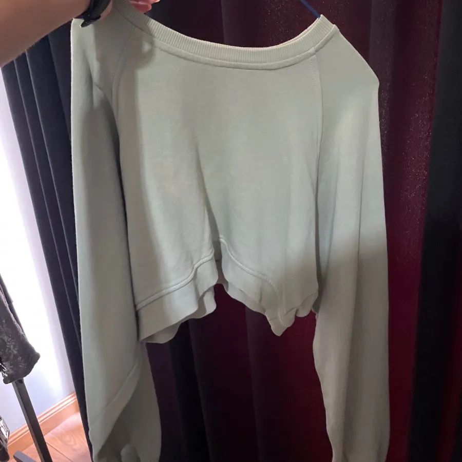 نیمتنه سبز پاستیلی