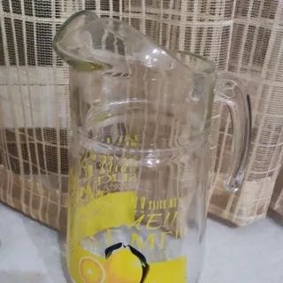 پارچ و لیوان