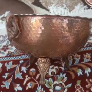 آجیل خوری مس