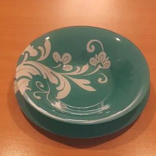 کاسه و بشقاب