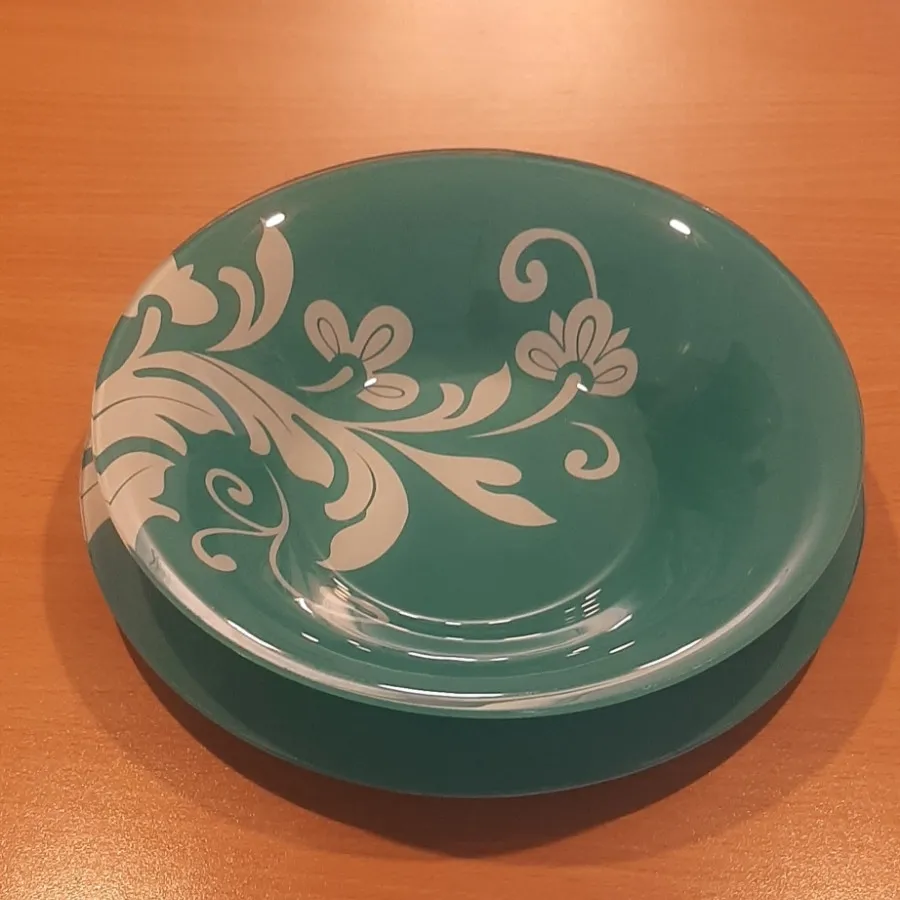 کاسه و بشقاب