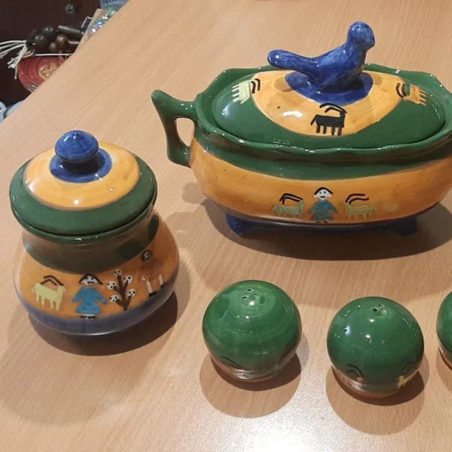 ظروف پذیرایی طرح گبه