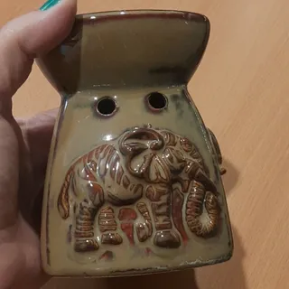 وارمر عود و اسانس