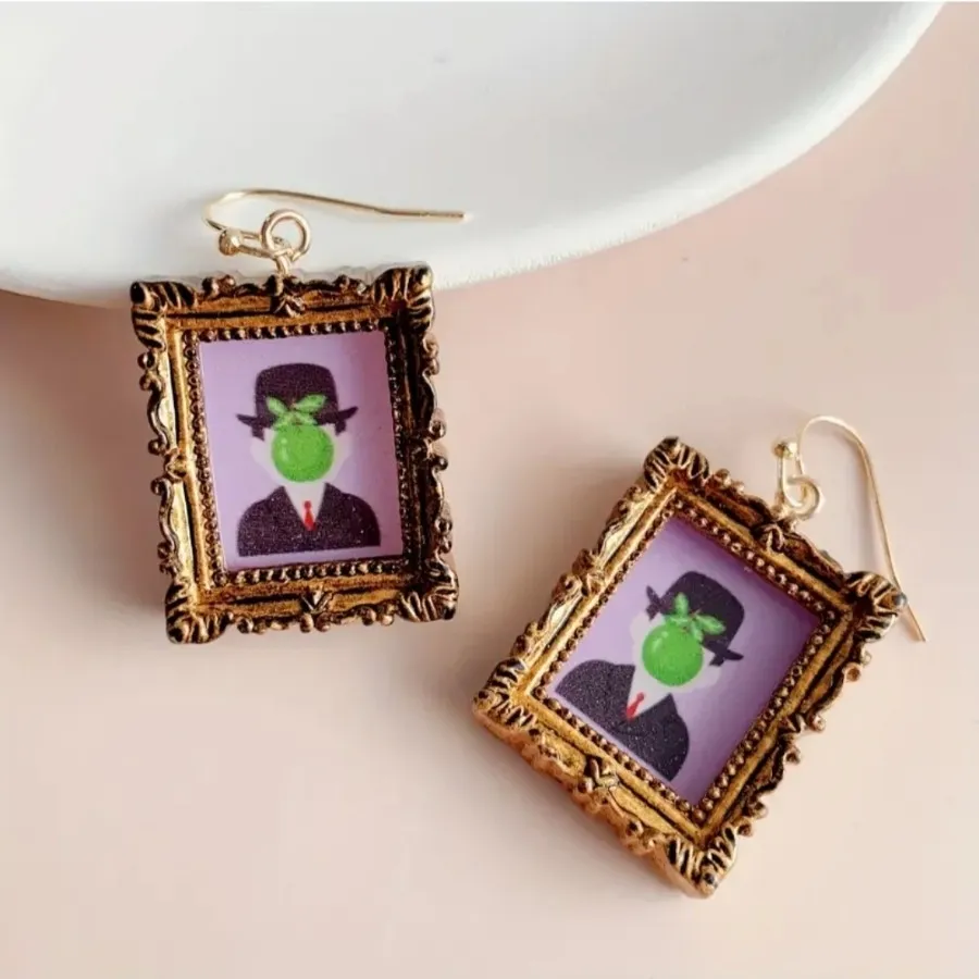 گوشواره قاب نقاشی