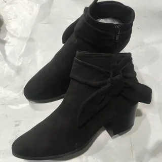 بوت زنانه اورجینال