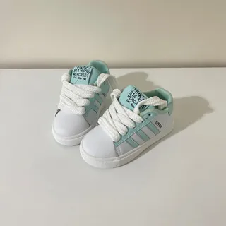 کتونی اسپرت بچگانه