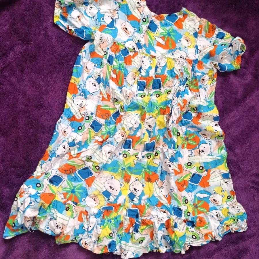 پیراهن بچگانه