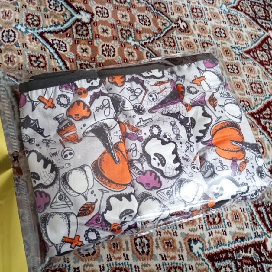 شورت زنانه طرح هالووین