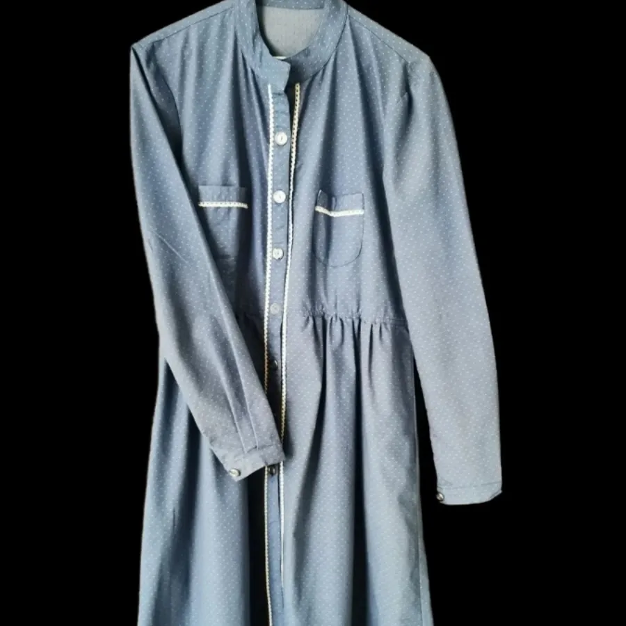 مانتو خال خالی